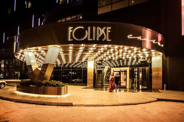 Отель Euphoria Batumi Convention & Casino Hotel Батуми-14