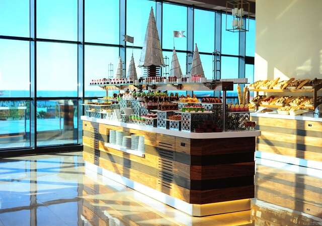 Отель Euphoria Batumi Convention & Casino Hotel Батуми-18