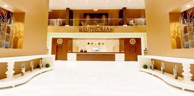 Отель Euphoria Batumi Convention & Casino Hotel Батуми-4