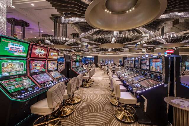 Отель Euphoria Batumi Convention & Casino Hotel Батуми-24