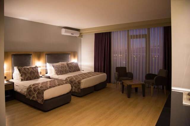 Отель Euphoria Batumi Convention & Casino Hotel Батуми-62
